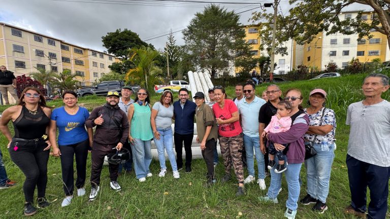 Entregan tuberías en Alto Verde para restituir servicios afectados por incendios forestales
