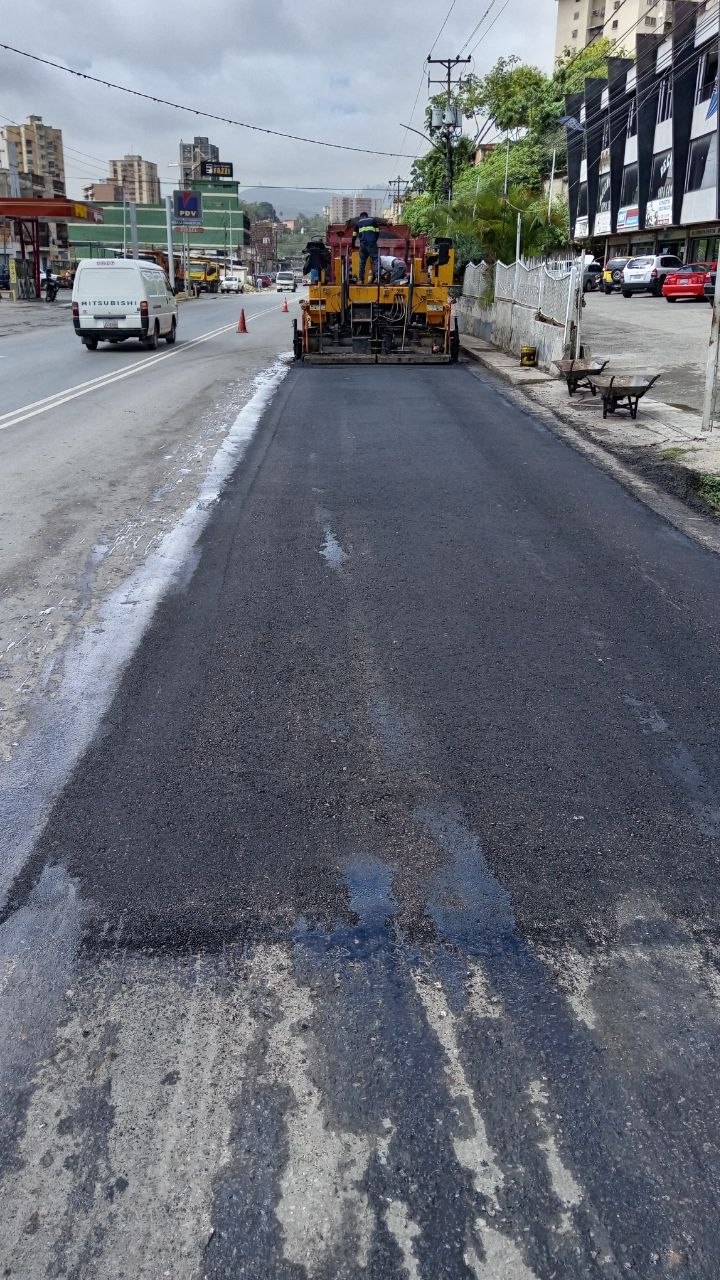 Avanza plan de bacheo en la Panamericana