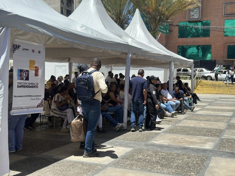 Guaicaipureños reciben más de 350 mil dólares en financiamientos inmediatos