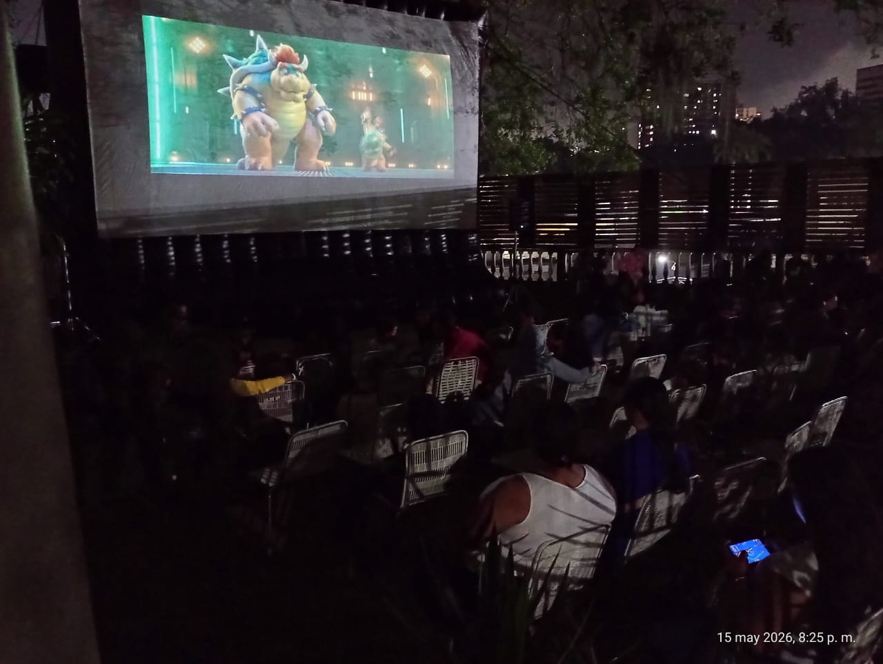 Más de 300 personas disfrutaron del regreso del Cine Bajo las Estrellas