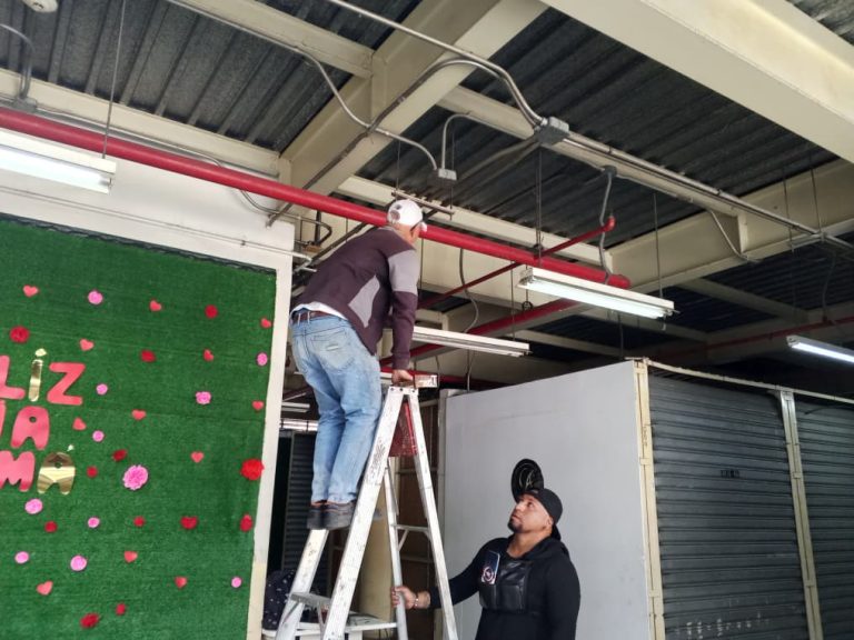Arranca primera fase de instalación de cámaras de seguridad en el Mercado Plaza Los Teques