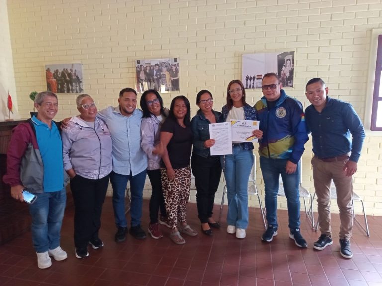 Cada semana se transfieren Bs. 10 millones a consejos comunales para obras CLPP