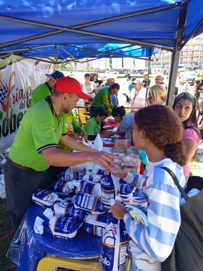 Feria del Campo Soberano benefició a familias de la urbanización El Paso