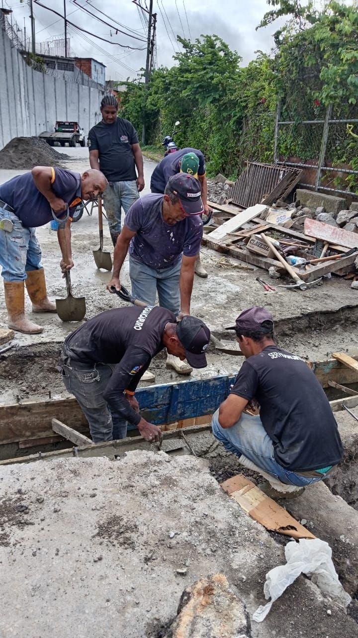 Alcaldía de Guaicaipuro inicia labores de rehabilitación de colector de aguas de lluvia en El Retén