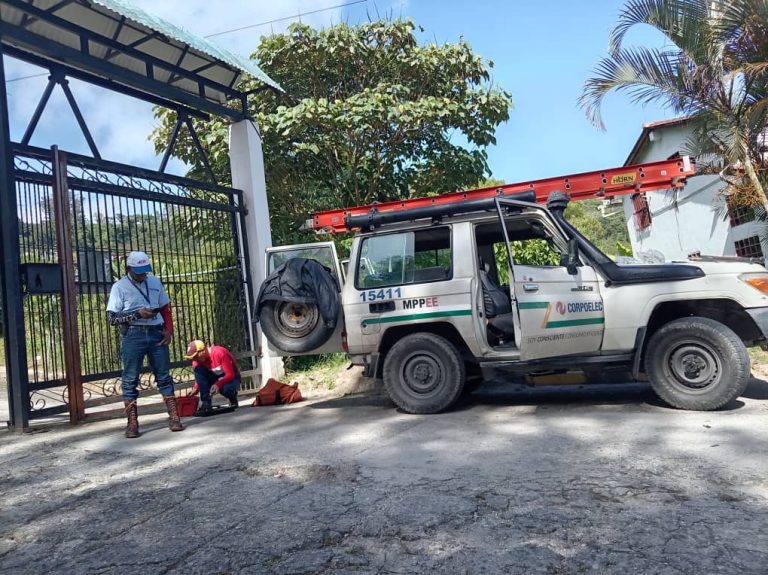Instalan banco de transformadores en Piedra Azul para reactivar el pozo de agua