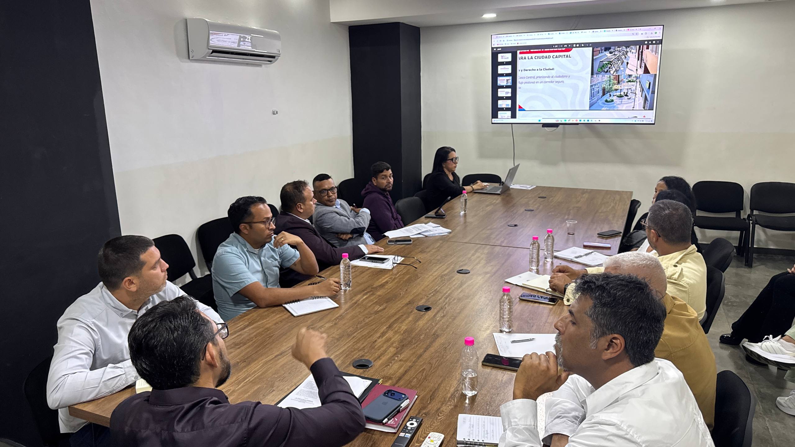 Comisión conjunta entre gobernación y alcaldía diseñará los cimientos para el año centenario de Los Teques como ciudad capital
