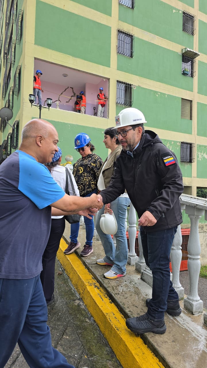 Guaicaipuro reconstruye su infraestructura y su salud psicológica tras terremotos