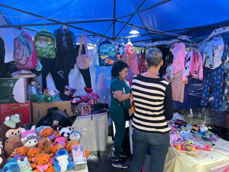 Emprendedores guaicaipureños brindan ofertas impelables para el “Día del Niño”