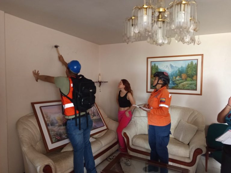 Equipos multidisciplinarios del Plan Venezuela Renace inspeccionan Residencias Horizonte en El Vigía
