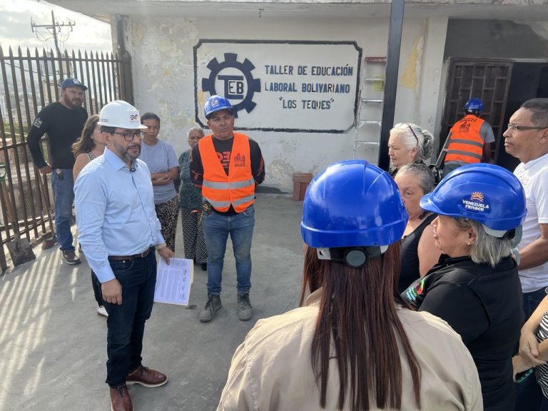 Mantienen celeridad operativa y compromiso con la educación en Los Teques