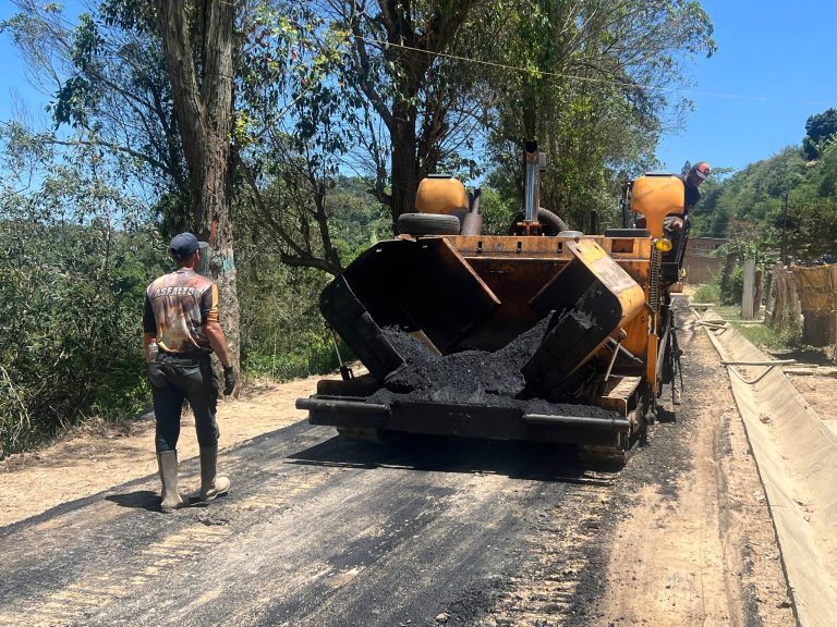 Plan de Asfaltado optimiza movilidad de 600 familias en Terrazas de Sinaí