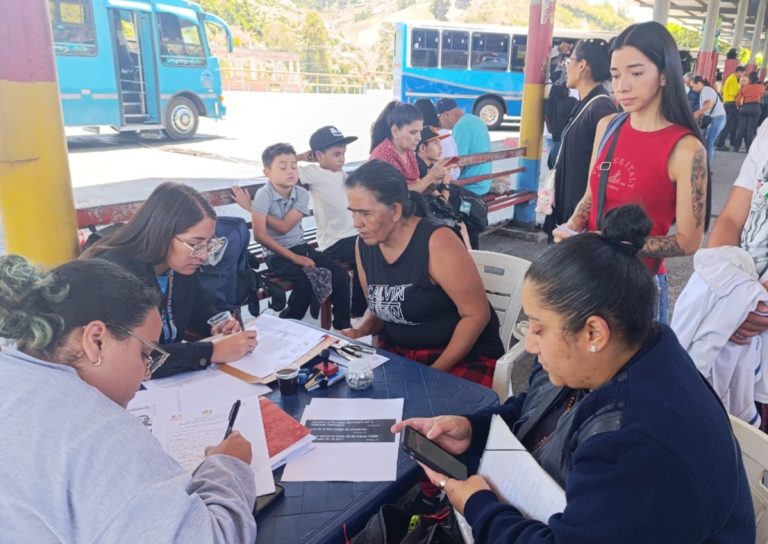 Alcaldía de Guaicaipuro desplegará operativo de permisos de viaje en el Terminal Los Lagos