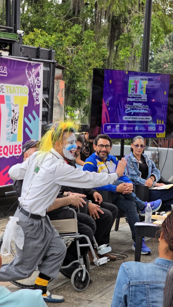 El teatro toma las calles y salas de Los Teques
