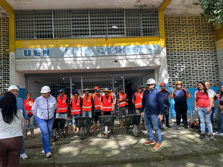 Alcaldía de Guaicaipuro inicia recuperación integral de la U.E.N. Luis Correa en El Paso