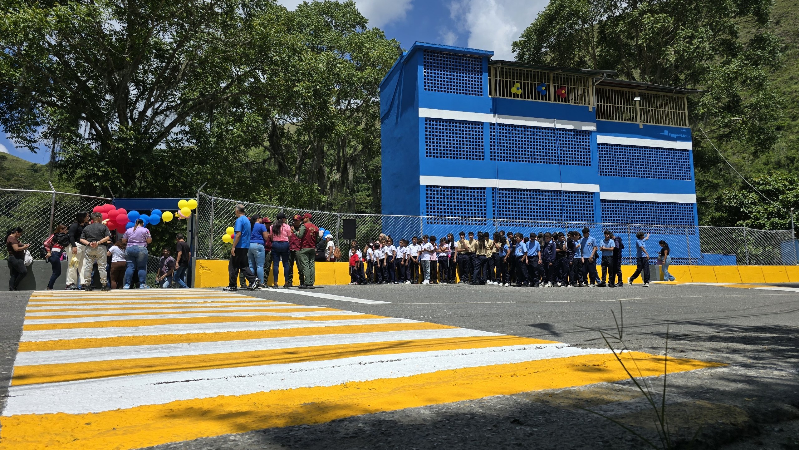 Rehabilitan el C.E.E. Manuela Sáenz para garantizar un regreso a clases seguro