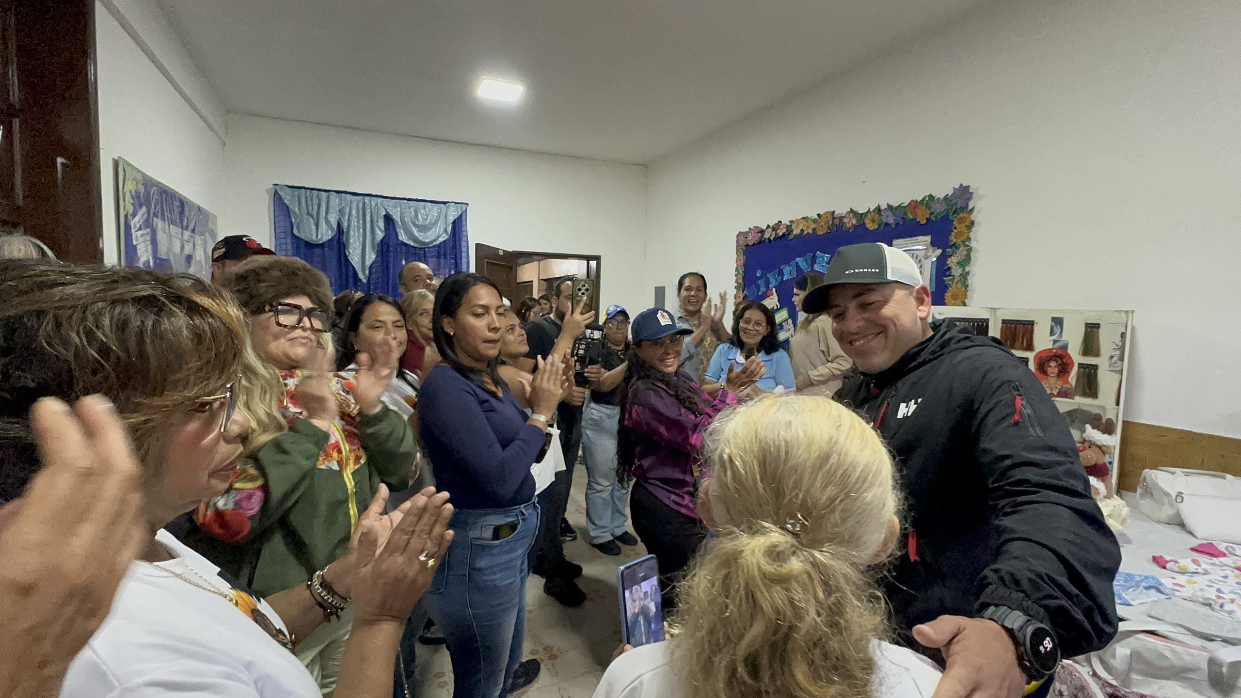 Rehabilitan espacios de la Escuela para el Emprendimiento Simón Bolívar en Los Teques